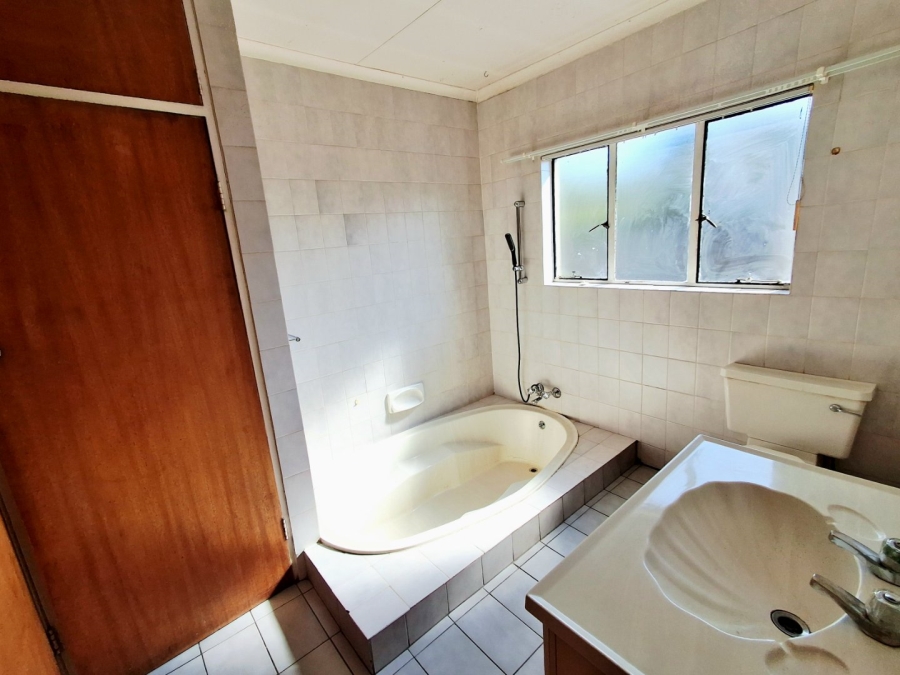 3 Bedroom Property for Sale in Sasolburg Ext 4 Free State